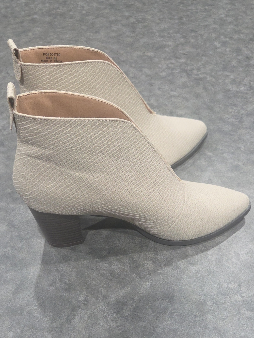 Journee Collection Cream Textured Pointed Ankle Booties